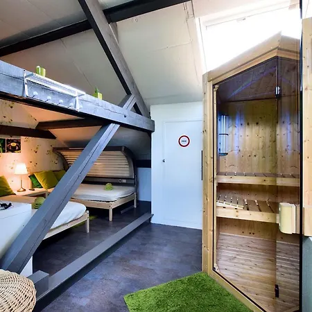 Holiday home Holiday La Grande Ecole Cherain